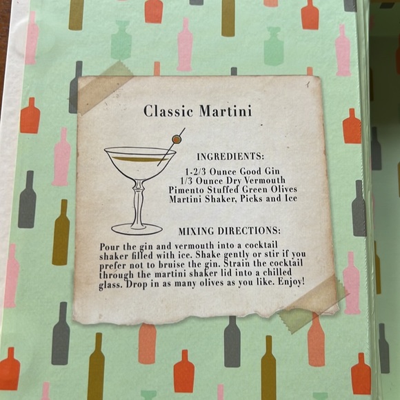 The Big Book of Cocktails box Molly and Rex - Picture 2 of 7
